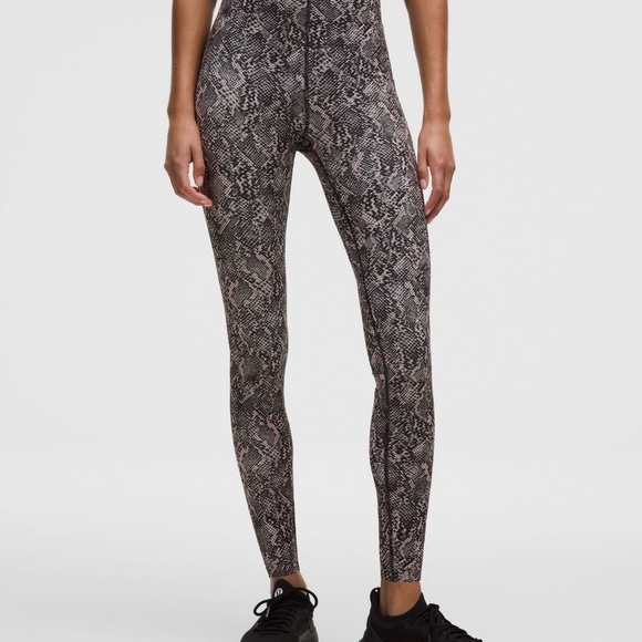Lululemon Glow Up Super-High Rise Leggings - Snake Structure Gray Multi Size 4 - Picture 5 of 16